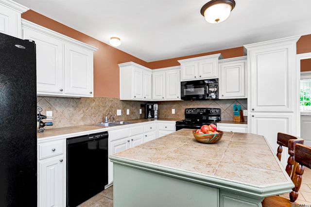 12266 Creekside Ave, Walker, LA 70785