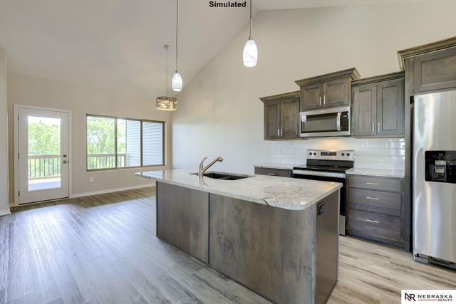 8850 Daywood Lane, Lincoln, NE 68526