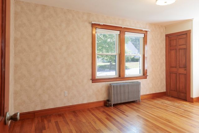 10 Marinel Ave, Chelmsford, MA 01863