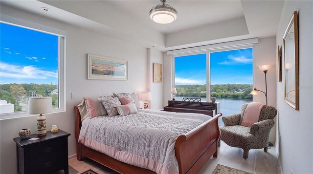 1020 SUNSET POINT ROAD 512, Clearwater, FL 33755