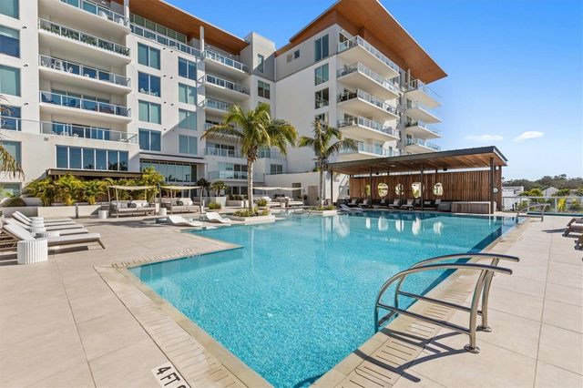 1020 SUNSET POINT ROAD 512, Clearwater, FL 33755