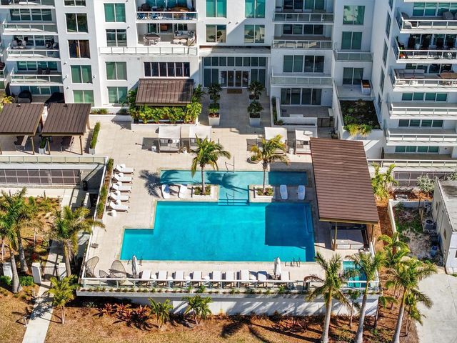 1020 SUNSET POINT ROAD 512, Clearwater, FL 33755