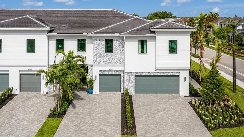1214 National Street, Wellington, FL 33414