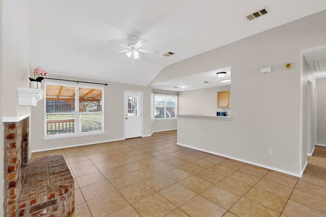 107 Windy Knoll Lane, Wylie, TX 75098