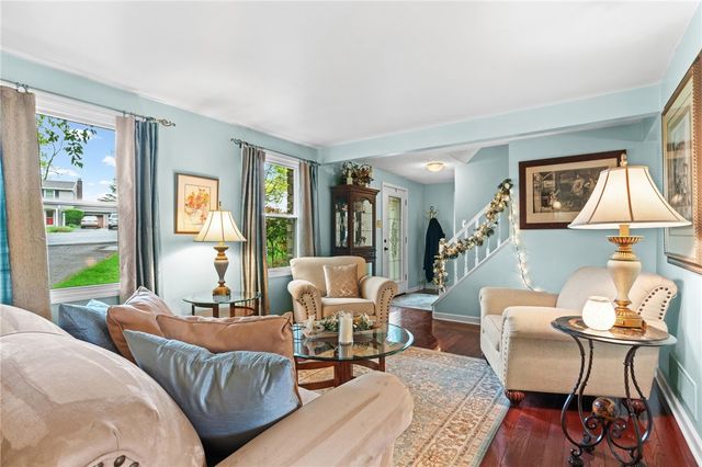 111 William Penn Circle, Leet Twp, PA 15143