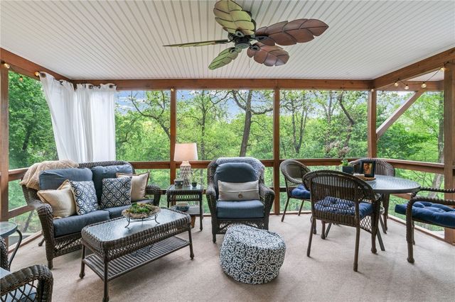 111 William Penn Circle, Leet Twp, PA 15143