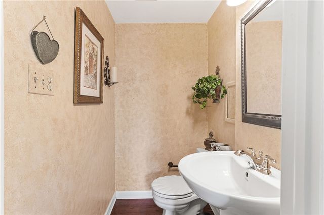 111 William Penn Circle, Leet Twp, PA 15143
