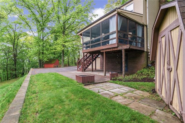 111 William Penn Circle, Leet Twp, PA 15143