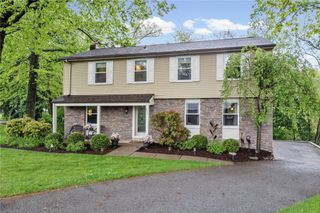 111 William Penn Circle, Leet Twp, PA 15143