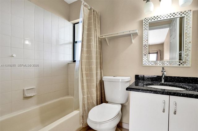 212 Citrus Trl, Boynton Beach, FL 33436