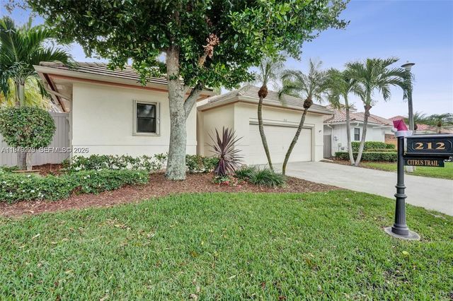 212 Citrus Trl, Boynton Beach, FL 33436