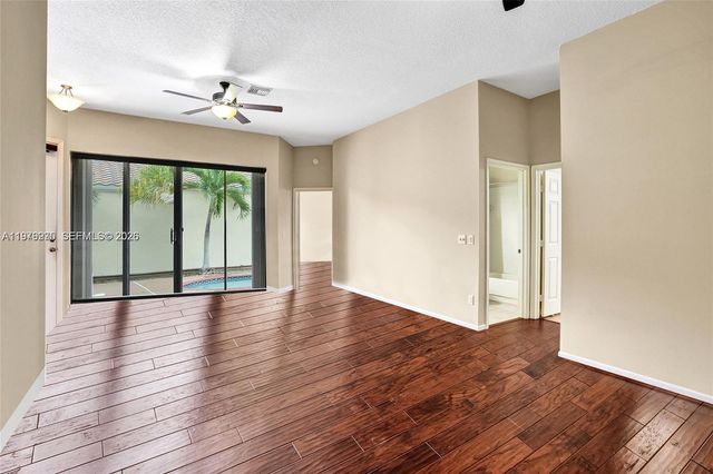 212 Citrus Trl, Boynton Beach, FL 33436