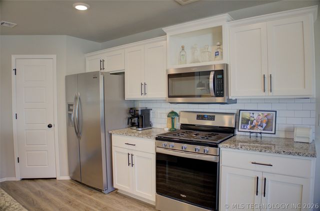 1655 E 139th Court S, Glenpool, OK 74033