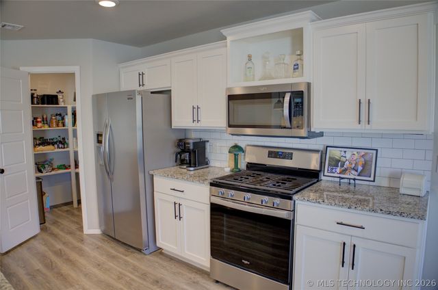 1655 E 139th Court S, Glenpool, OK 74033