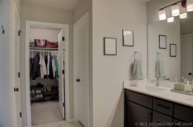 1655 E 139th Court S, Glenpool, OK 74033