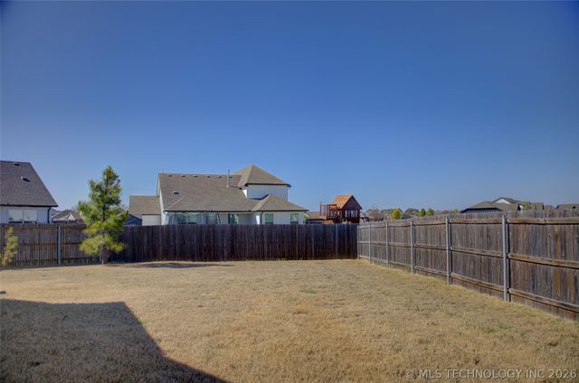 1655 E 139th Court S, Glenpool, OK 74033