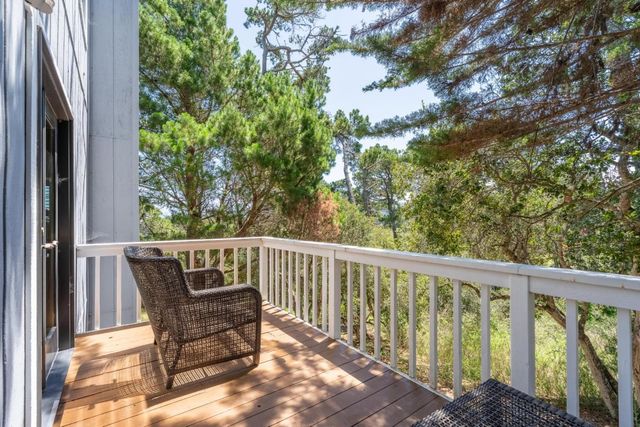 425 Via Del Rey, Monterey, CA 93940