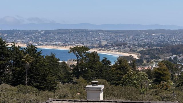 425 Via Del Rey, Monterey, CA 93940