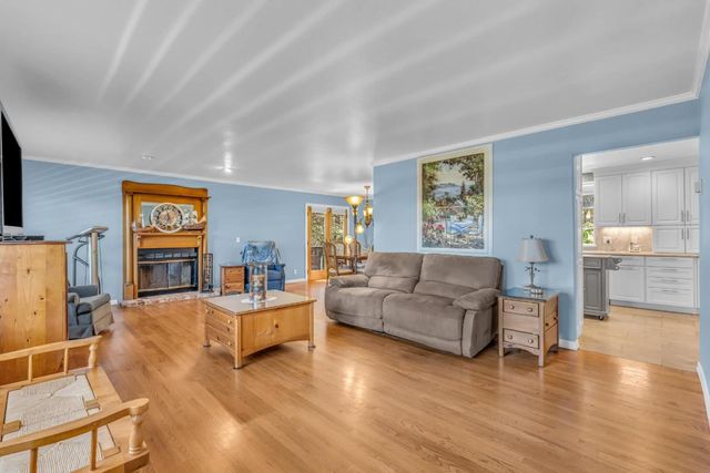 425 Via Del Rey, Monterey, CA 93940