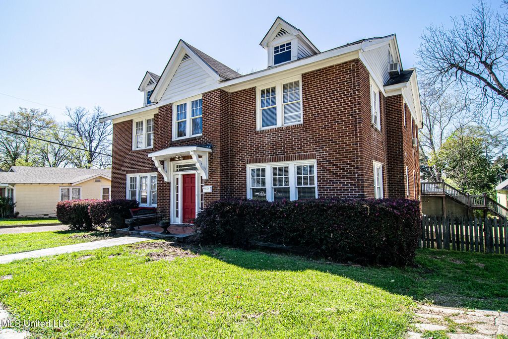 803 N Congress Street, C, Jackson, MS 39202
