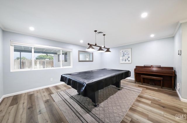 3207 Candlewood Drive, Bakersfield, CA 93306