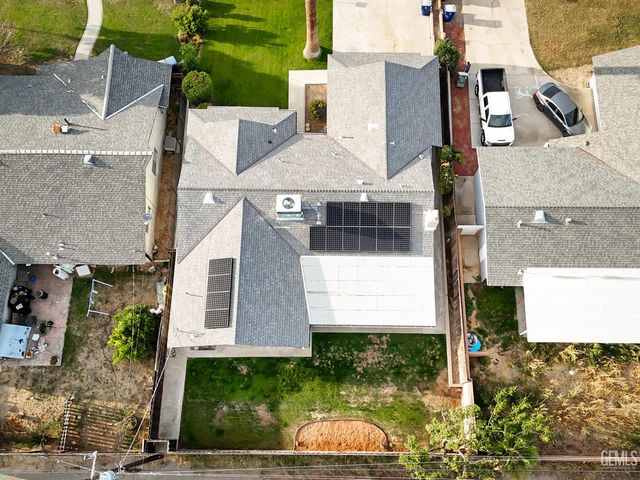 3207 Candlewood Drive, Bakersfield, CA 93306