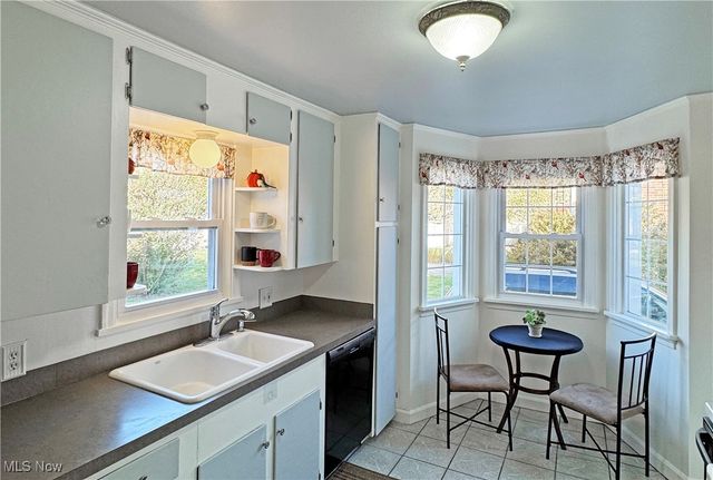 1921 Mount Vernon Boulevard NW, Canton, OH 44709