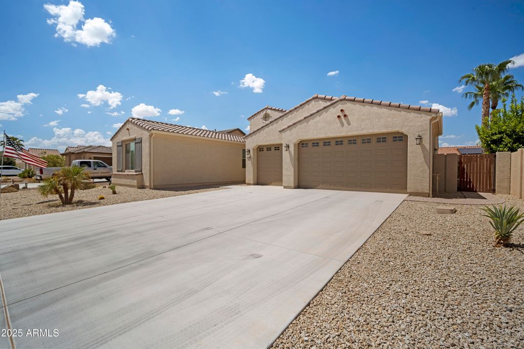 4826 W TORTOISE Drive, Eloy, AZ 85131