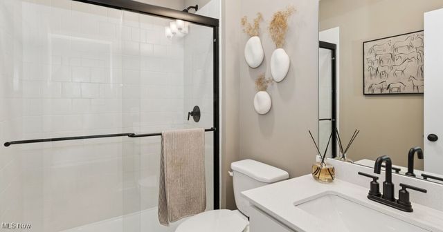 6039 Conneaut Light Drive, Vermilion, OH 44089