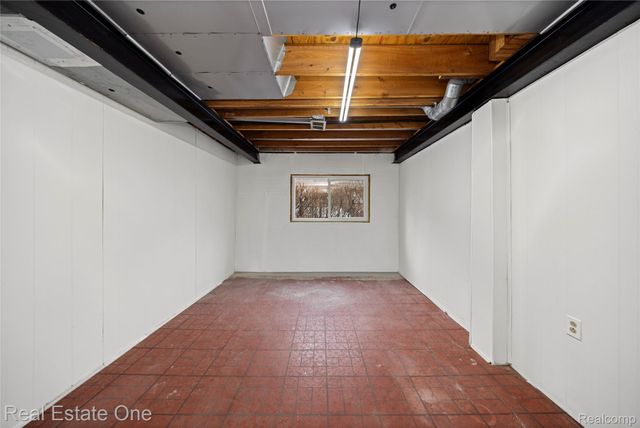 3095 Bloomfield Park Drive, West Bloomfield Charter Township, MI 48323