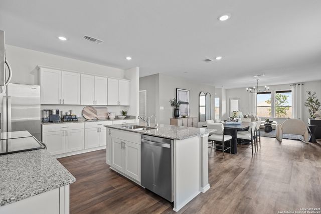 920 Heartseed Avenue, New Braunfels, TX 78130