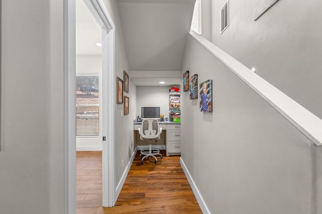 491 Stablewood Ln, Kerrville, TX 78028