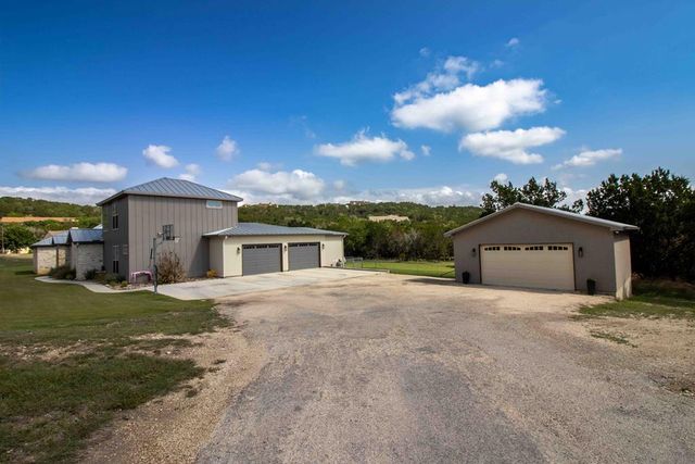 491 Stablewood Ln, Kerrville, TX 78028