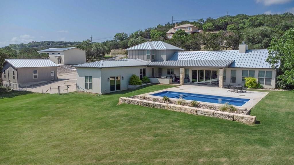 491 Stablewood Ln, Kerrville, TX 78028