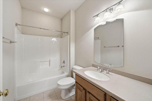 N28W6596 Alyce STREET, Cedarburg, WI 53012
