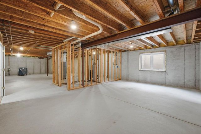 N28W6596 Alyce STREET, Cedarburg, WI 53012