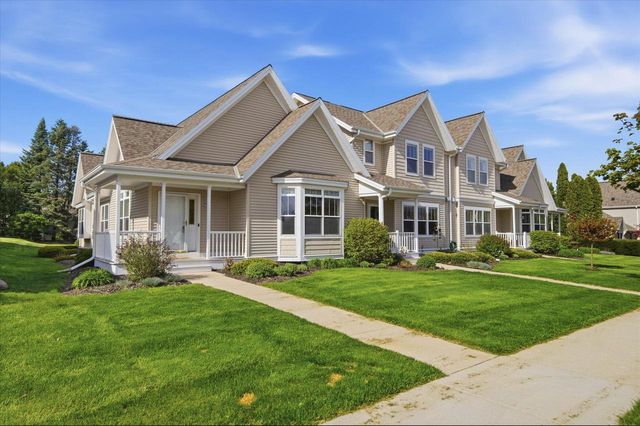 N28W6596 Alyce STREET, Cedarburg, WI 53012