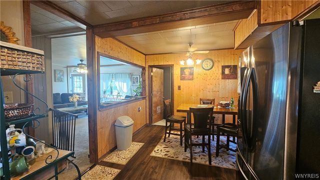 8150 West Rivershore Drive, Niagara Falls, NY 14304