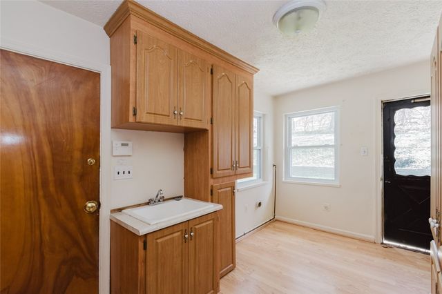 4390 Overland Trail, Kettering, OH 45429