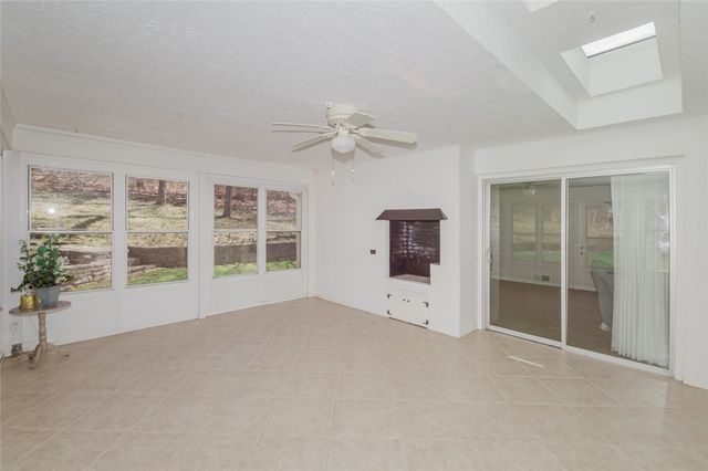 4390 Overland Trail, Kettering, OH 45429