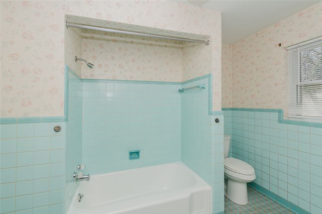 4390 Overland Trail, Kettering, OH 45429