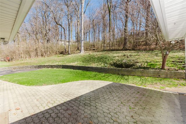 4390 Overland Trail, Kettering, OH 45429