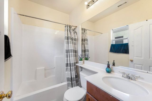 3359 Colchester Ave, Sacramento, CA 95834