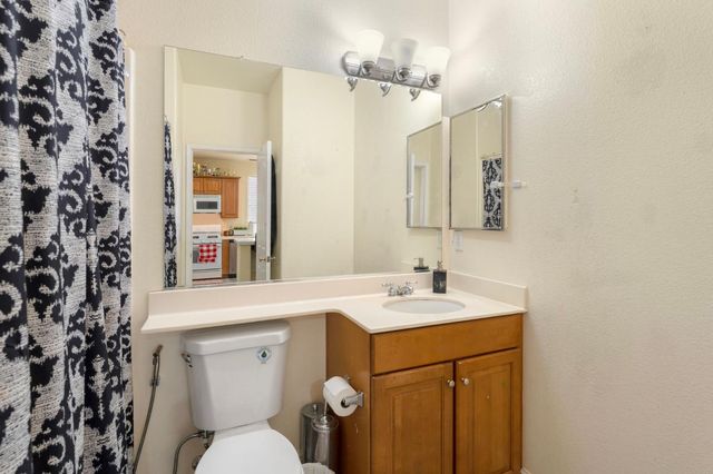 3359 Colchester Ave, Sacramento, CA 95834