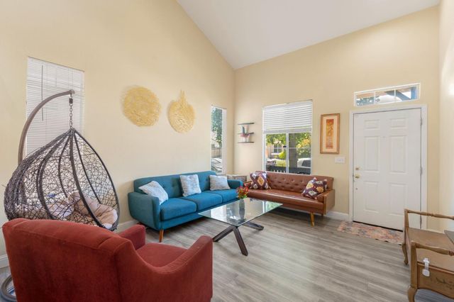 3359 Colchester Ave, Sacramento, CA 95834