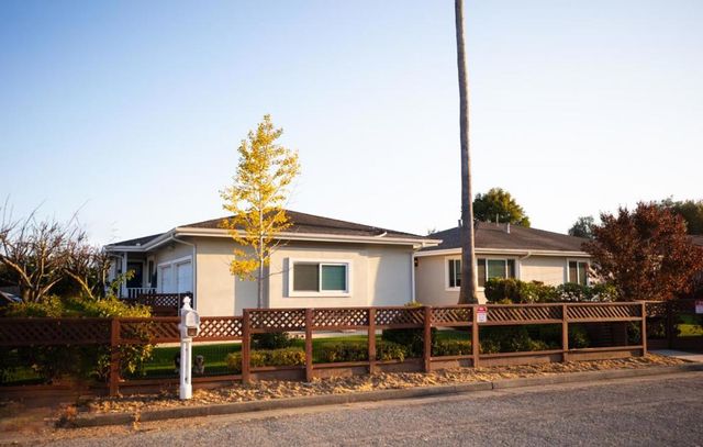 1915 Halterman Avenue, Santa Cruz, CA 95062