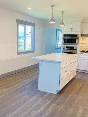 1915 Halterman Avenue, Santa Cruz, CA 95062