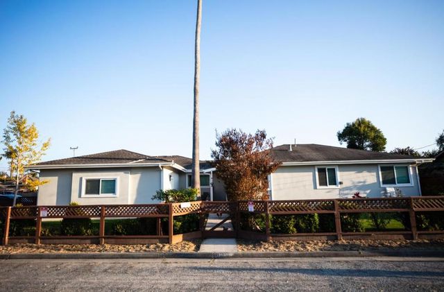 1915 Halterman Avenue, Santa Cruz, CA 95062