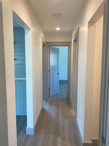 1915 Halterman Avenue, Santa Cruz, CA 95062