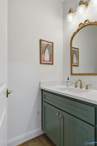 101 Lake Creek Drive, Guntersville, AL 35976